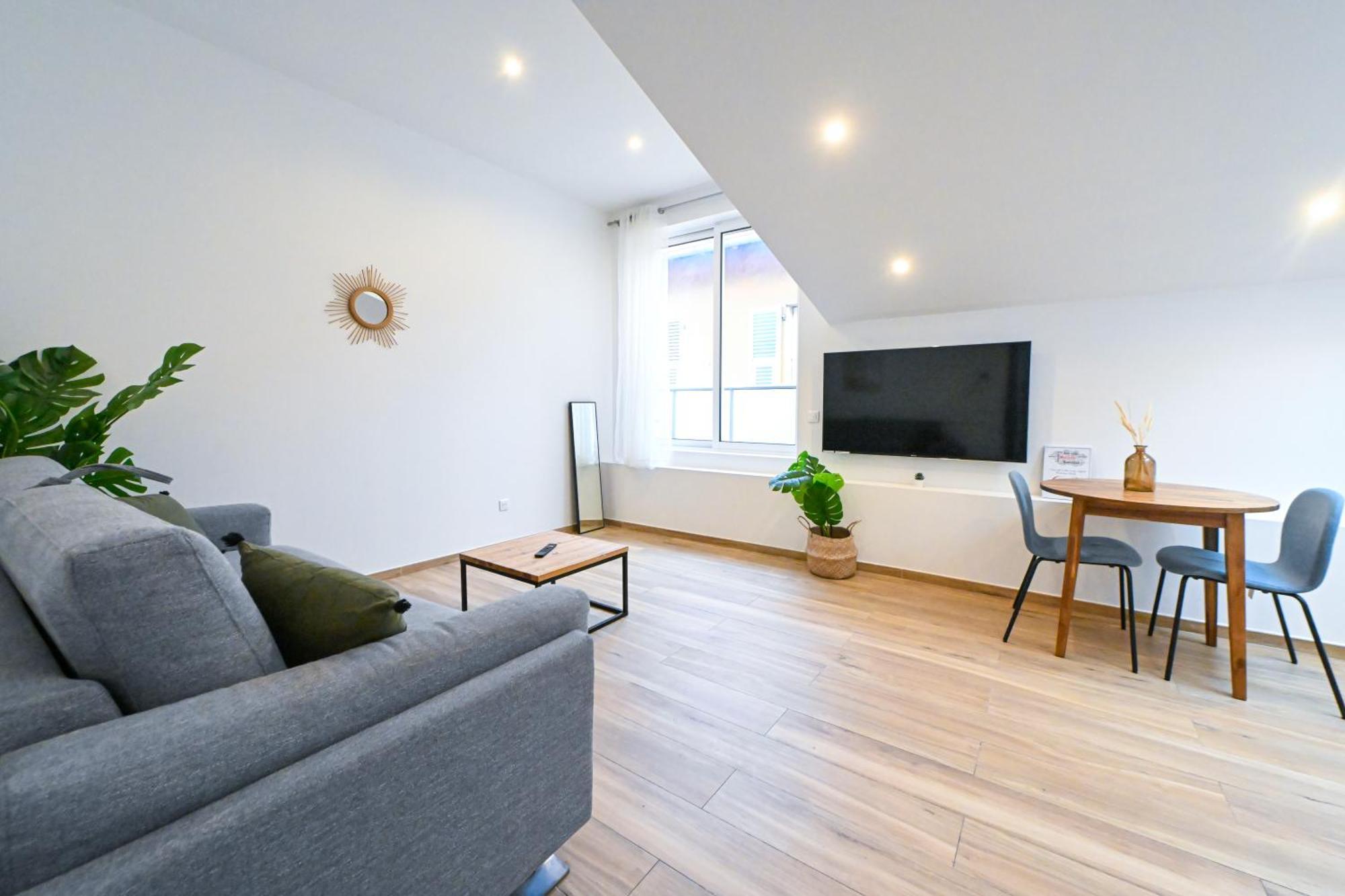 Beau Studio Cozy Centre Ville Et Plages N13 尼斯 外观 照片